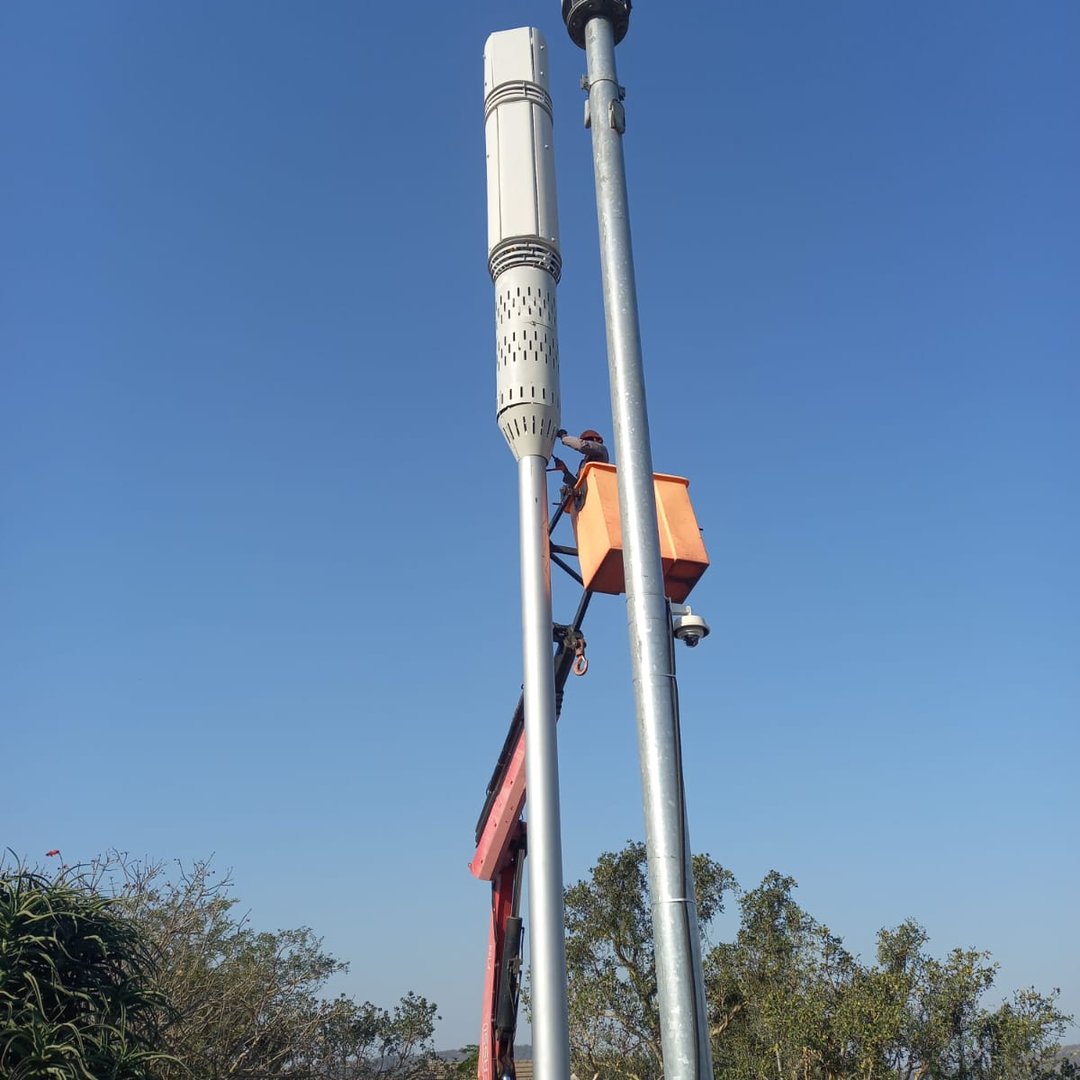 Lamp tower installation