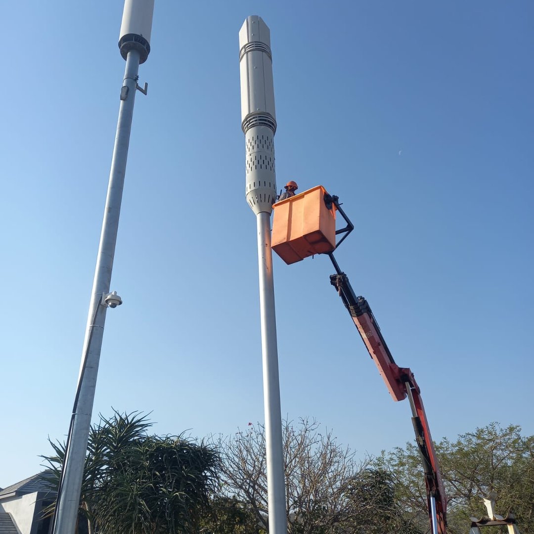 Lamp tower, full height