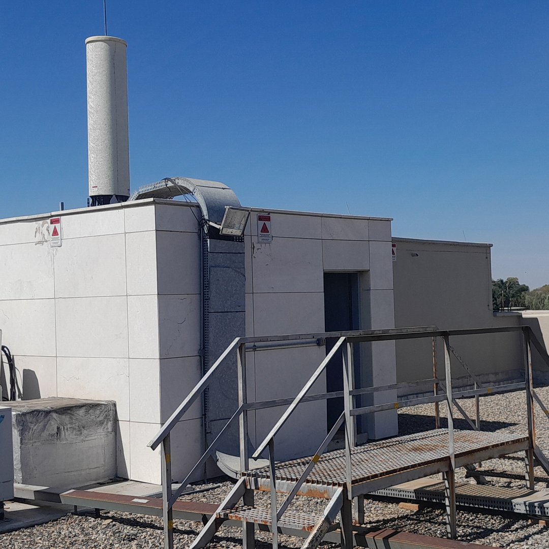 Rooftop equipment enclosure